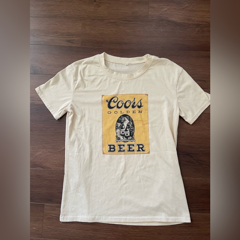 Coors beer graphic tee women’s size medium